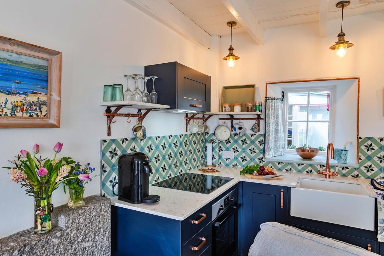 Finest Retreats - Cosy Mousehole Cottage With Sea Views Екстер'єр фото
