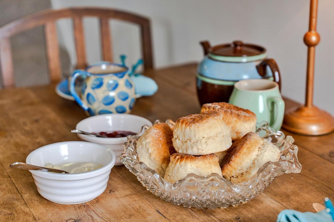Finest Retreats - Cosy Mousehole Cottage With Sea Views Екстер'єр фото
