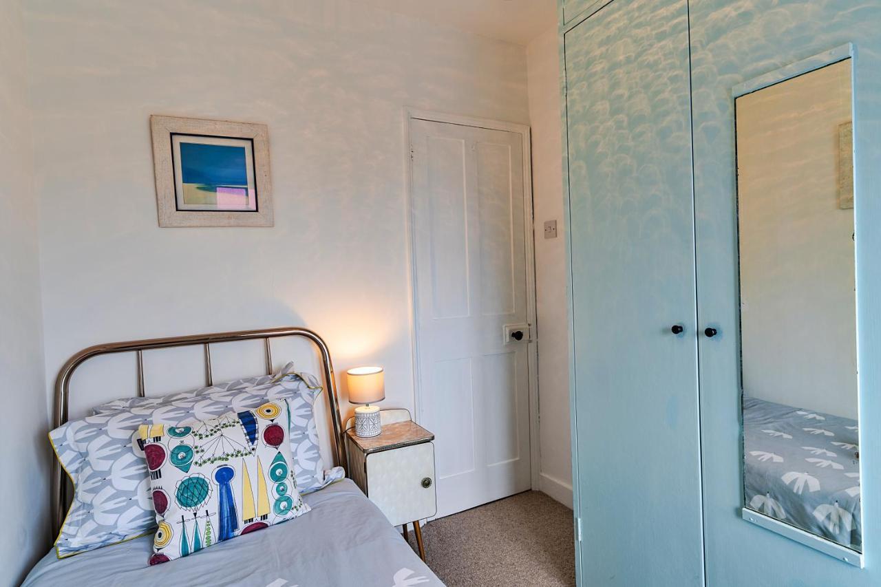 Finest Retreats - Cosy Mousehole Cottage With Sea Views Екстер'єр фото