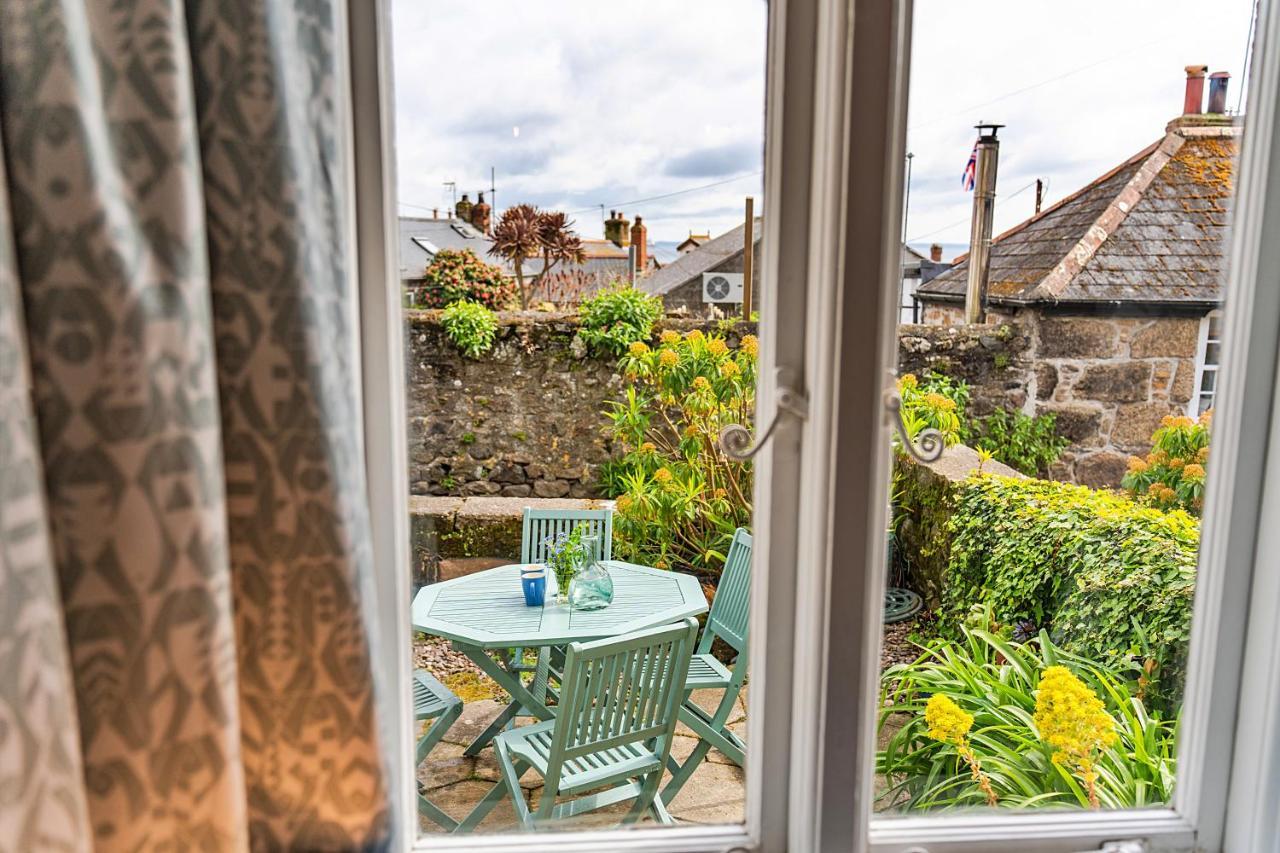 Finest Retreats - Cosy Mousehole Cottage With Sea Views Екстер'єр фото